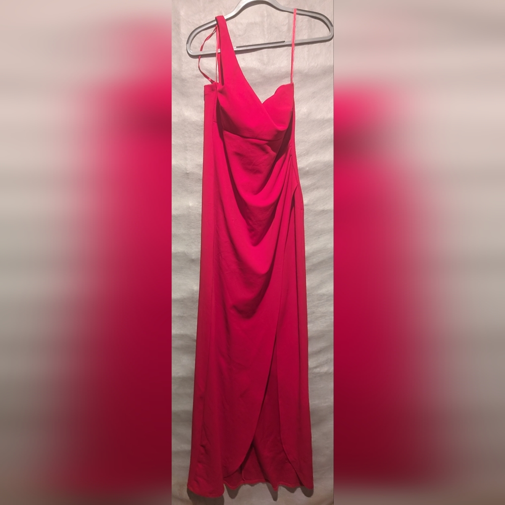Windsor, Iris One-Shoulder Crepe Dress